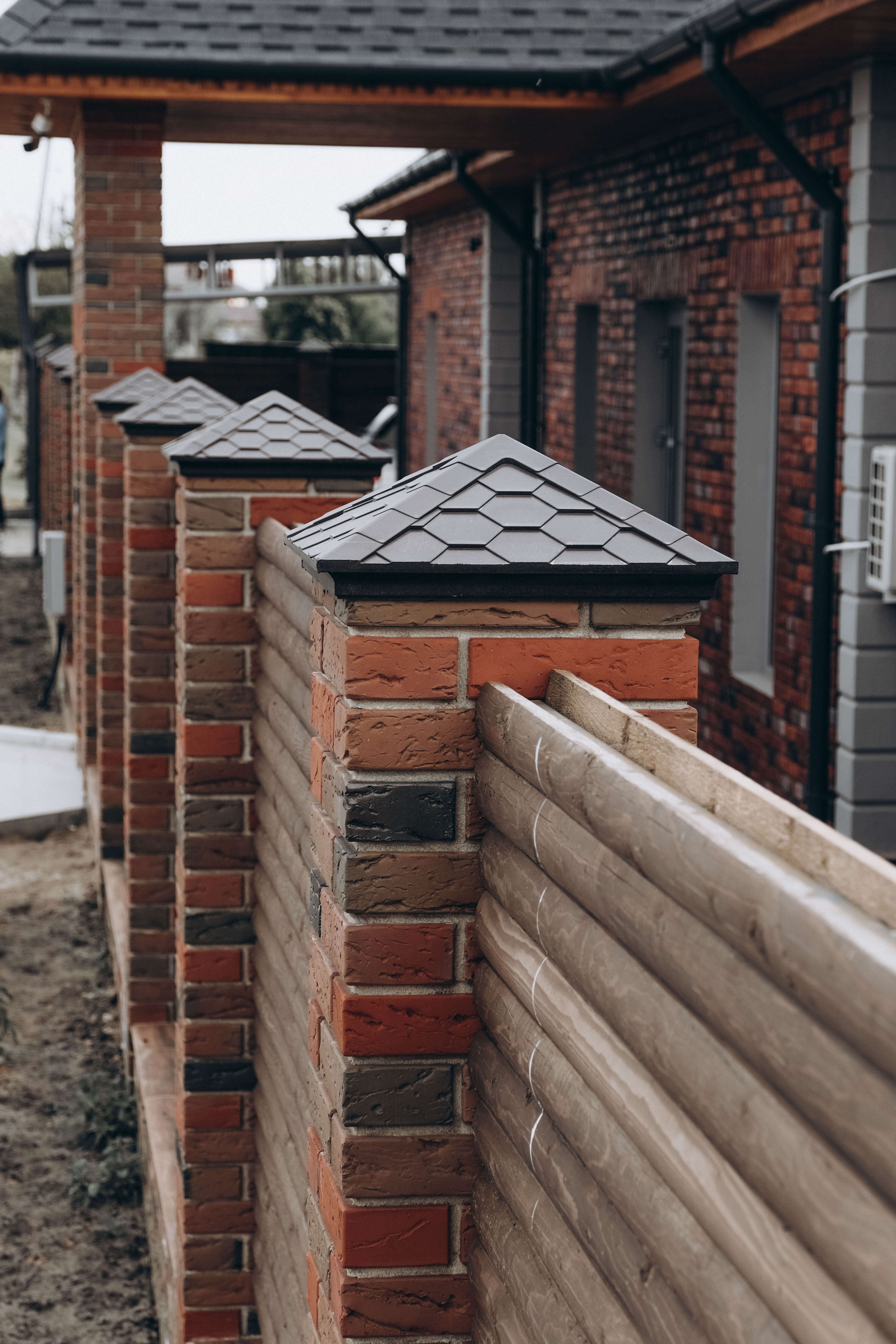 Колпак Zking Эверест Коричневый на столб 1.5х1.5 кирпича (390х390мм) в Сызрани фото